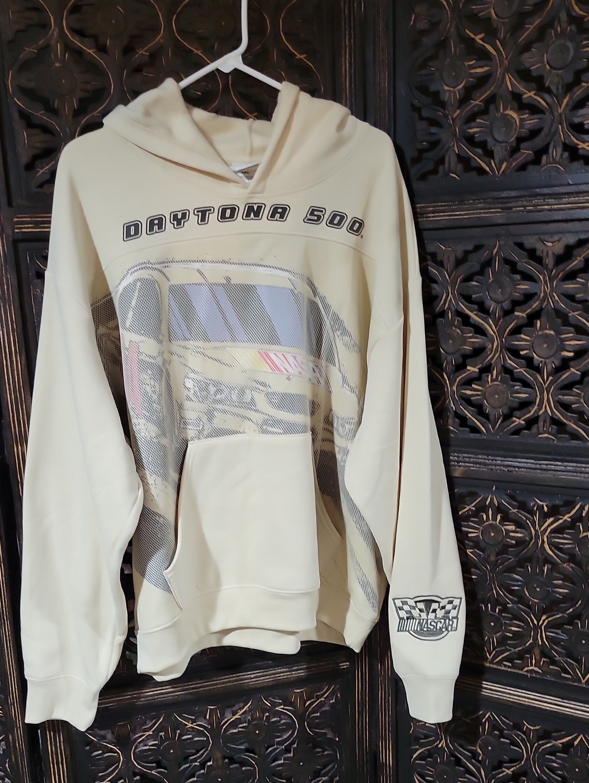 Daytona 500 Graphic Hoodie  Cream